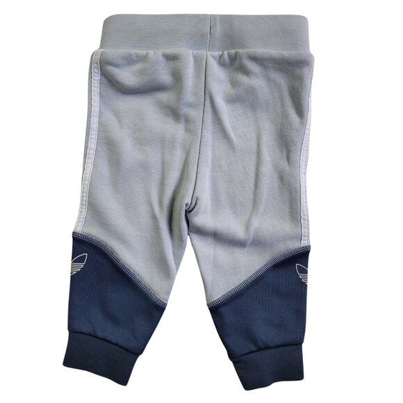 Adidas Original 2 Piece Crew Set - Picture 8 of 12